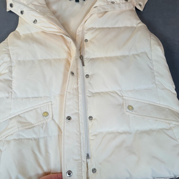 Talbots Women's Puffer Full Zip Snap Front Vest Detachable Faux Fur Hood-Large - Picture 4 of 9